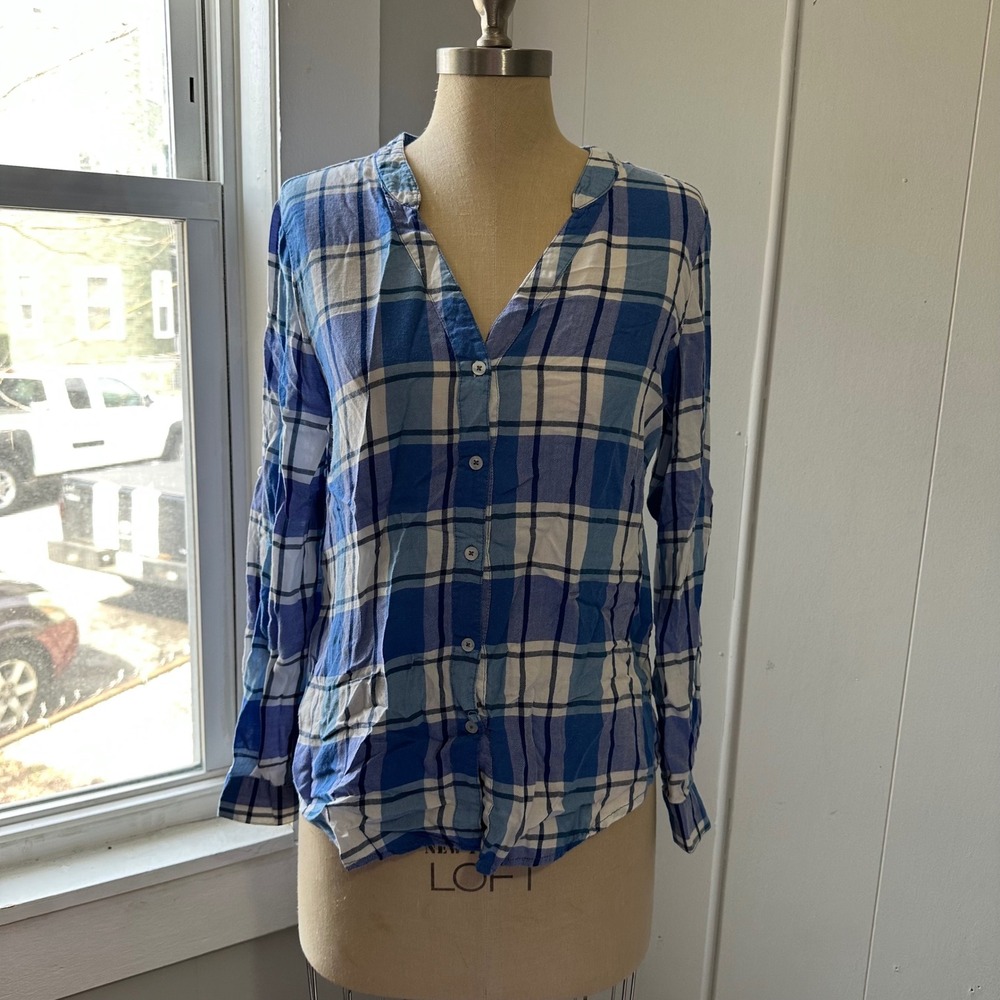 Max Jeans long sleeve plaid blue and white shirt size S‎